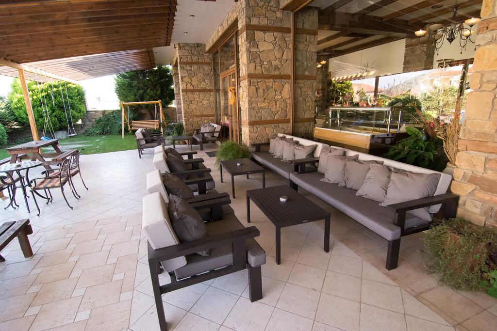 Spitiko Apartamento Káto Loutrákion Exterior foto