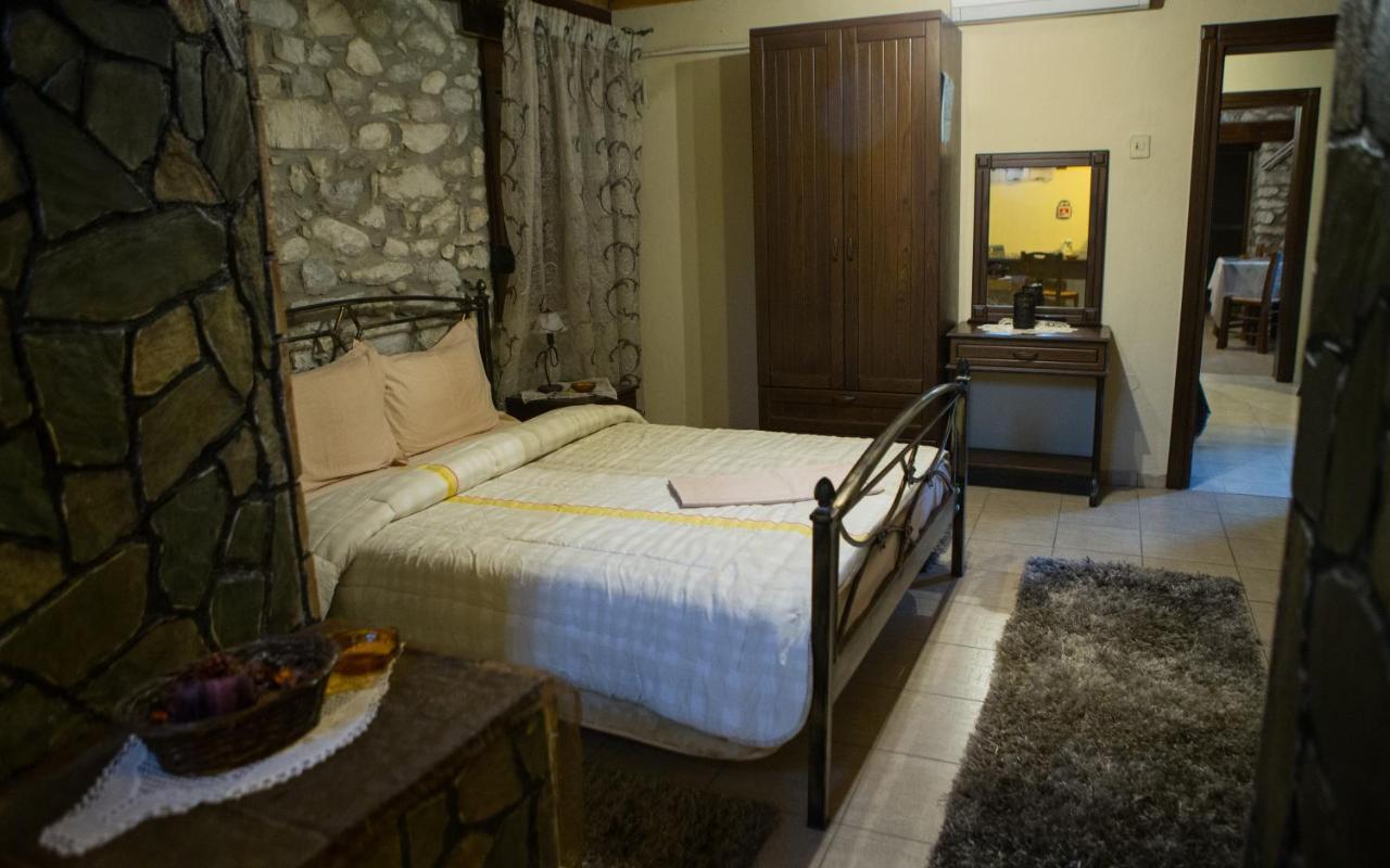 Spitiko Apartamento Káto Loutrákion Exterior foto